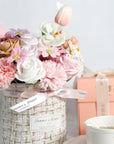 Concentrate Bird's Nest with Pink Tweed Bouquet