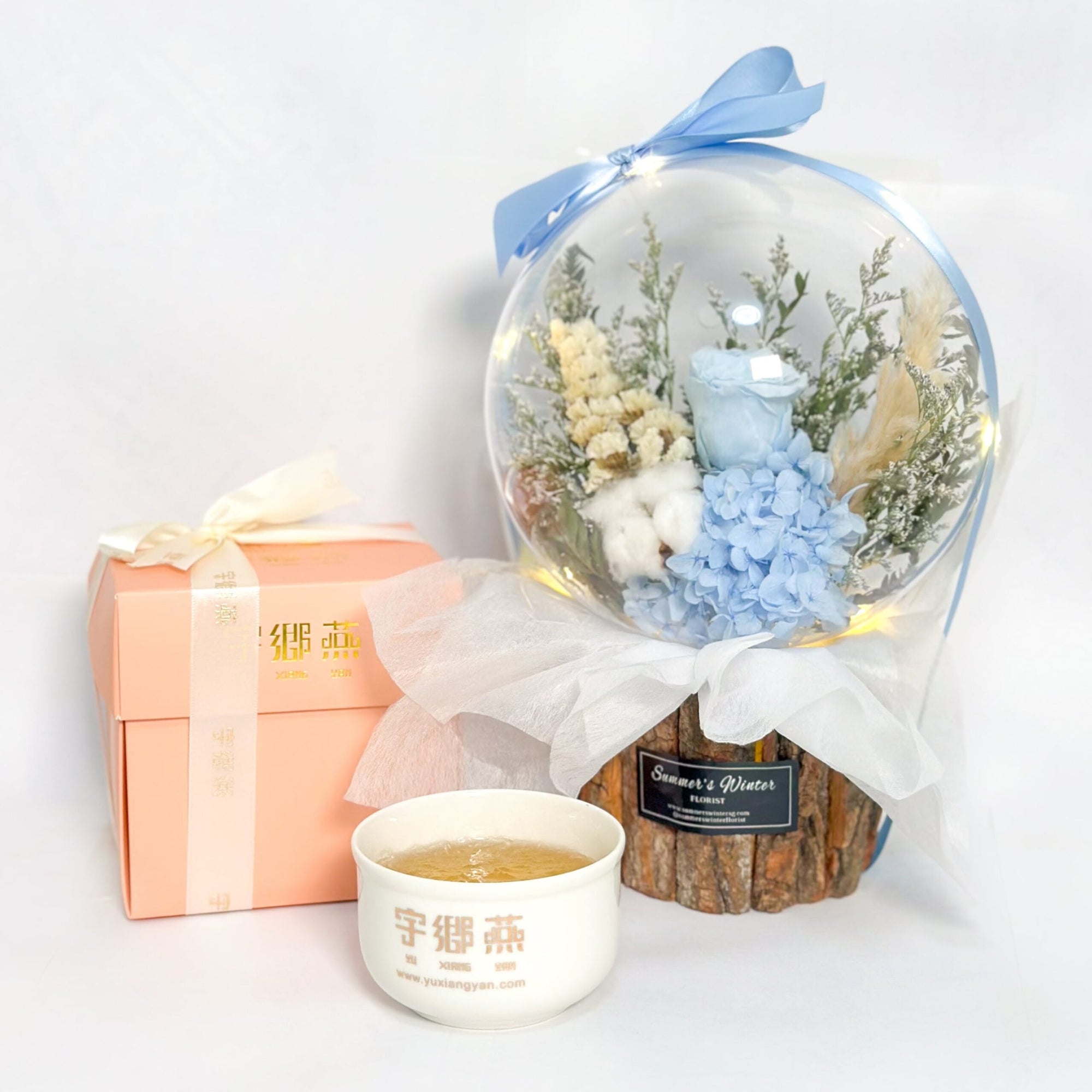 Concentrate Bird's Nest with Blue Rose Crystal Ball Bouquet