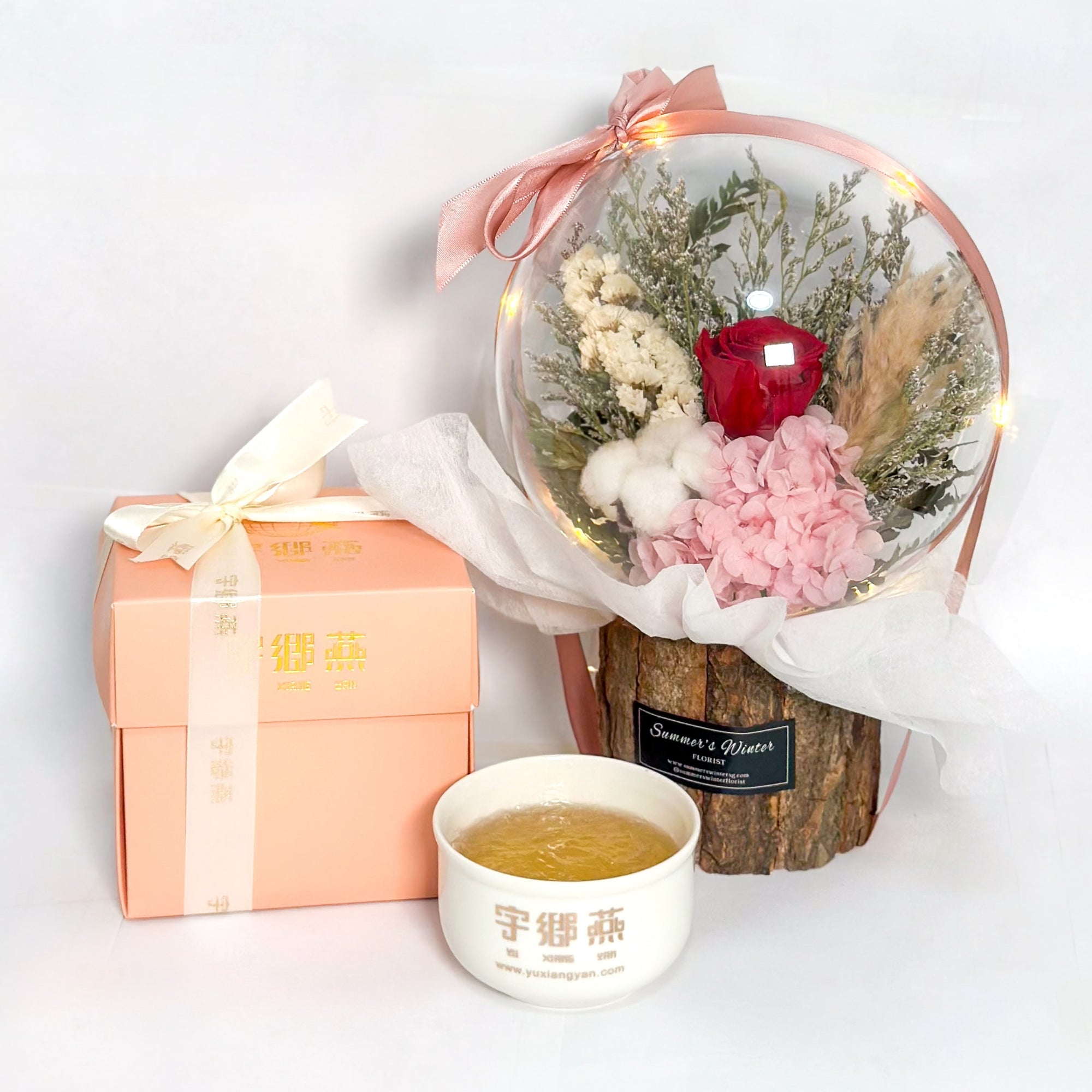 Concentrate Bird's Nest with Red Rose Crystal Ball Bouquet