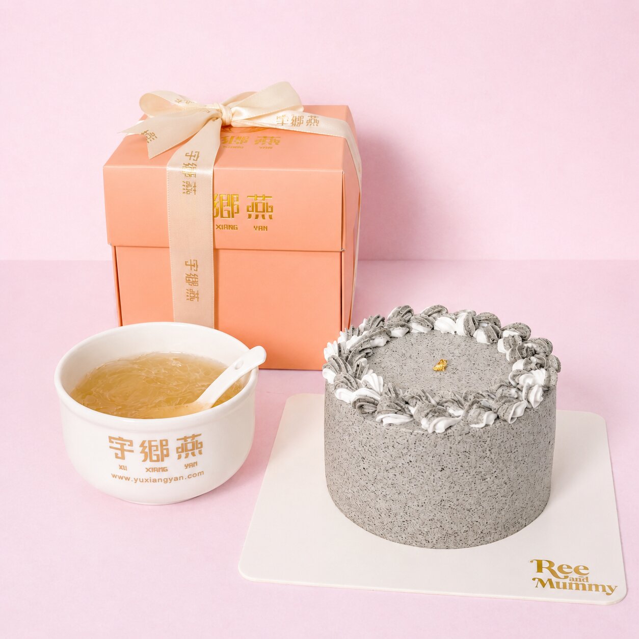 Concentrate Bird's Nest with Black Sesame Cake
